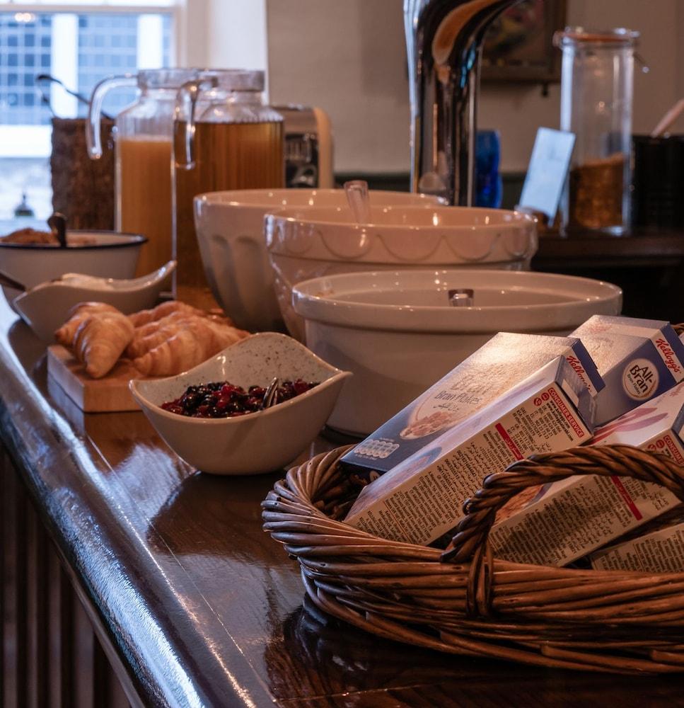 White Hart Inn Wells Zewnętrze zdjęcie